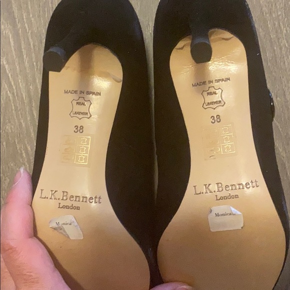 L.K. Bennett London suede Mary Jane pumps - Picture 4 of 5